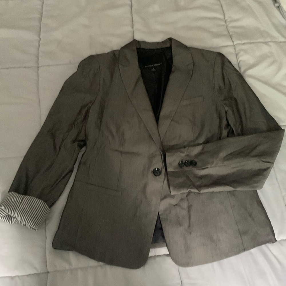 Women’s banana republic blazer